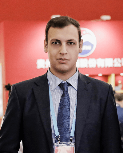 Հիմնադիրը լեռան վրա